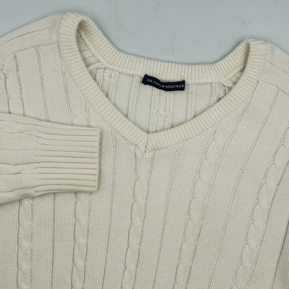 Brandy Melville Cable Knit Sweater White Women ONE SIZE V-Neck MNJ201 EUC